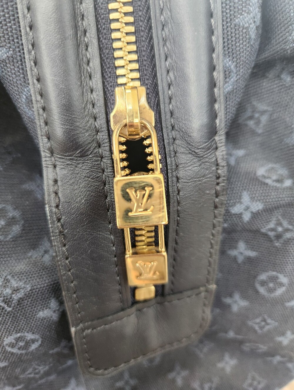Louis Vuitton Navy Blue Monogram Lin Josephine Bag - Picture 6 of 13